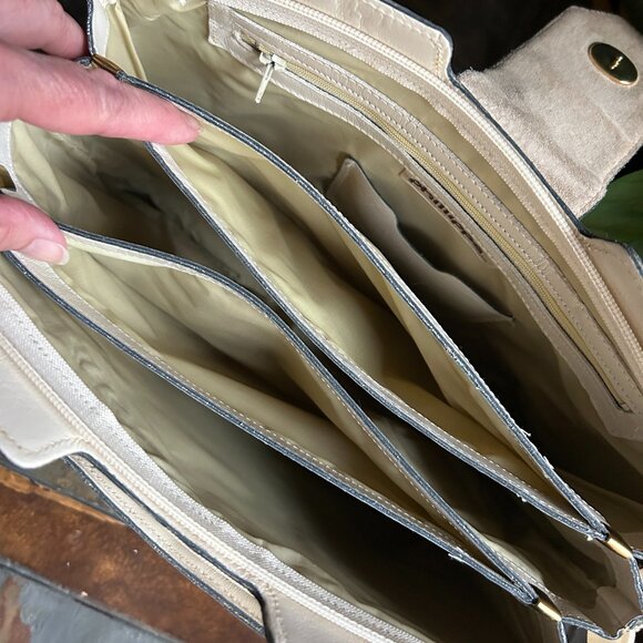 Phillippe Classic Travel Handbag - Picture 7 of 16